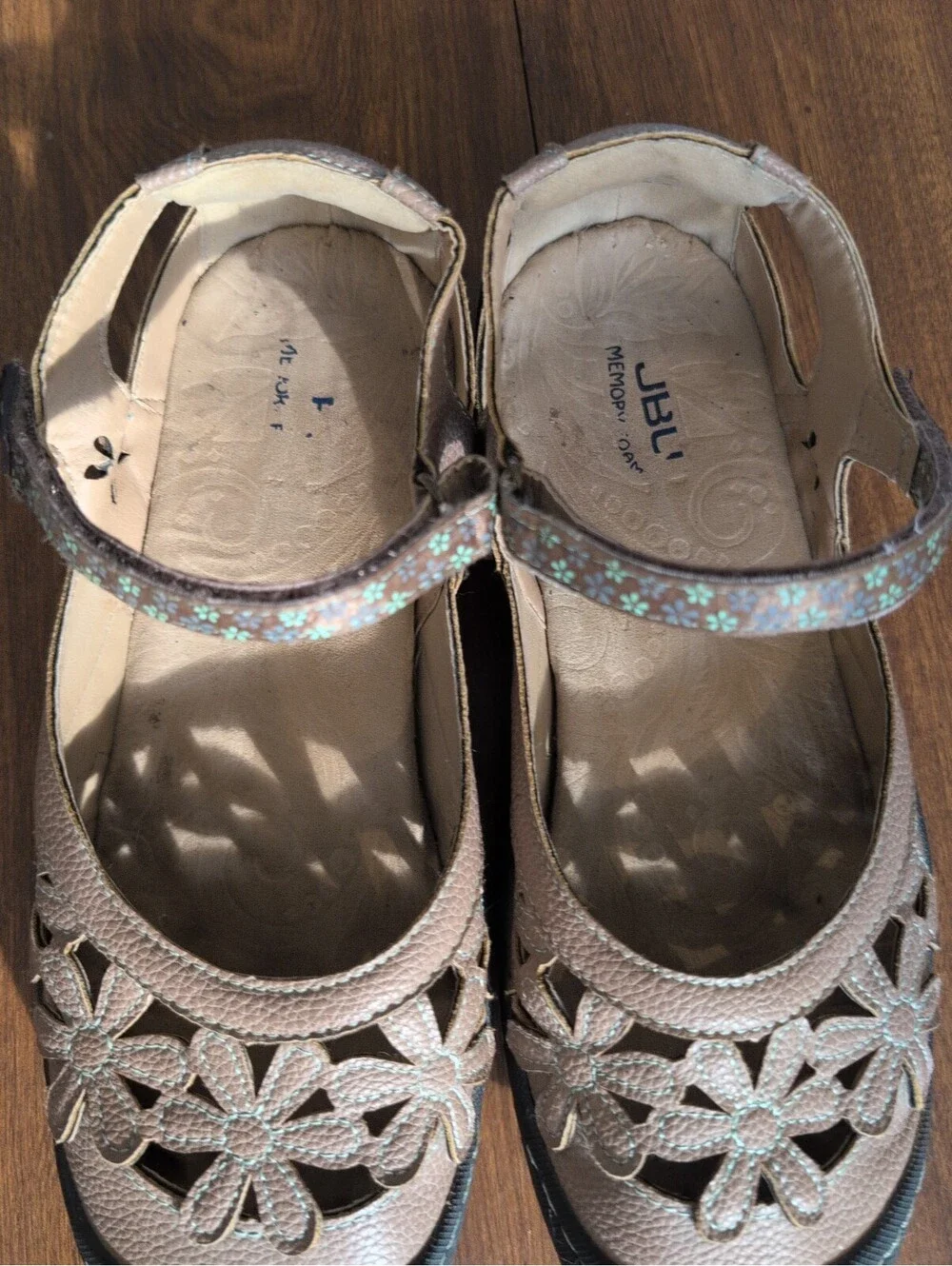 JBU Jambu Wildflower Tan Comfort Walking 10M Womens Mary Jane Floral Comfort